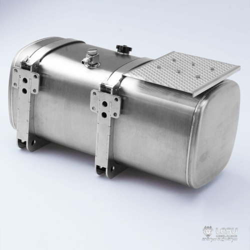 Tank mit Trittstufen, 119mm rechts