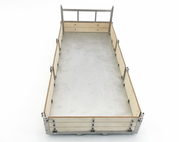 Preview: Baustoffpritsche aus Metall und Holz in 1:14, 440mm Preview: Baustoffpritsche aus Metall und Holz in 1:14, 440mm