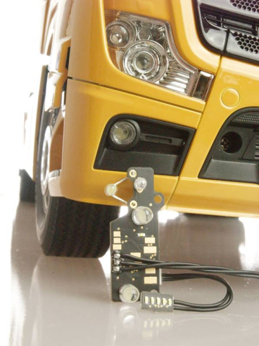 Kraftwerk Beleuchtungsplatinen Front Tamiya Actros 3363 Gigaspace