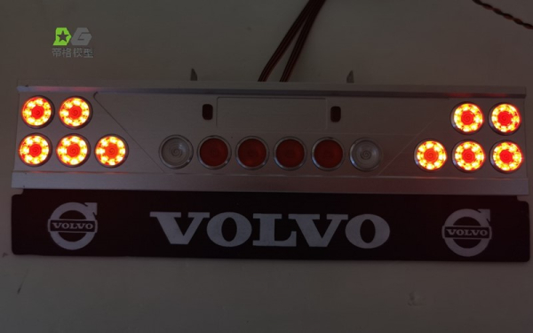 Preview: Heck mit Beleuchtung für Tamiya LKW und Trailer, Degree 1