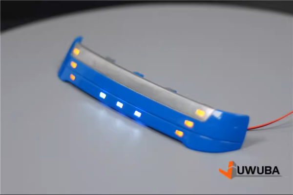 Sonnenblende mit Licht für Tamiya Volvo FH16