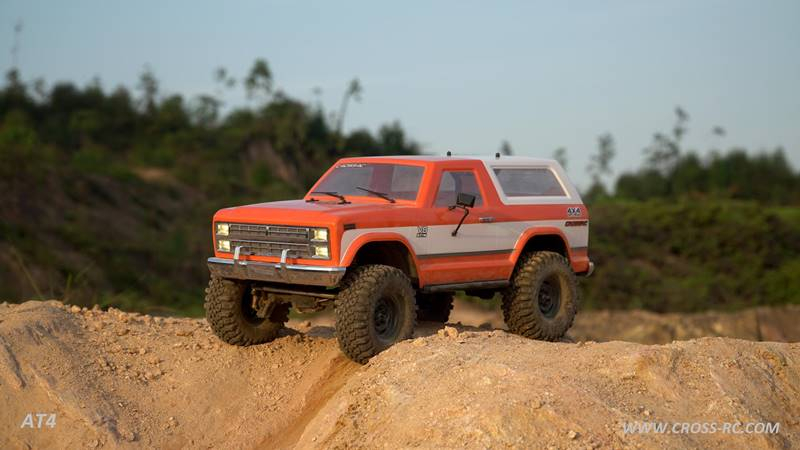 CROSS-RC Crawler EMO AT4 KIT Version
