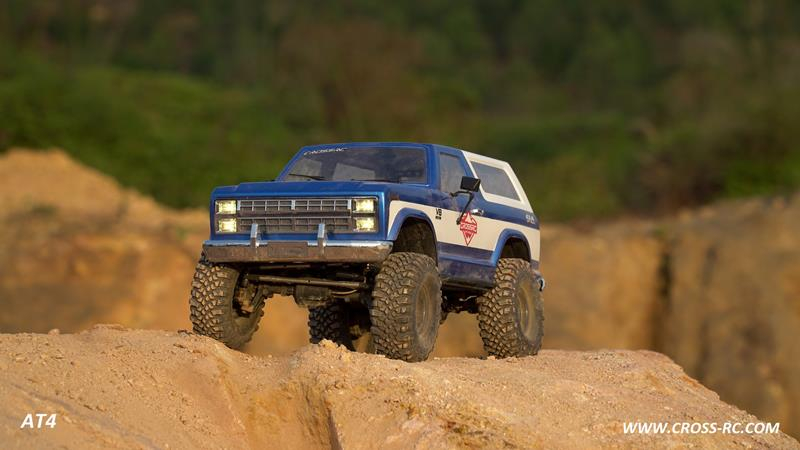 CROSS-RC Crawler EMO AT4 KIT Version