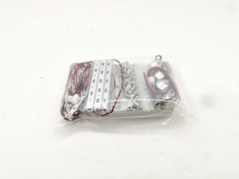 Rammschutz, Bullfänger mit Lightbar für Tamiya Scania 770S