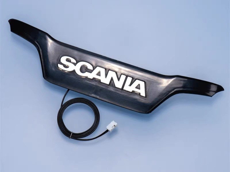 Beleuchtetes Logo Kühlergrill Tamiya Scania 770S