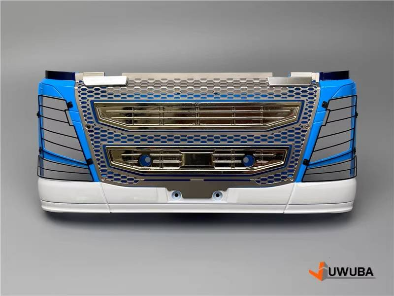 Frontscheinwerfergitter für den Tamiya Volvo FH16, silber