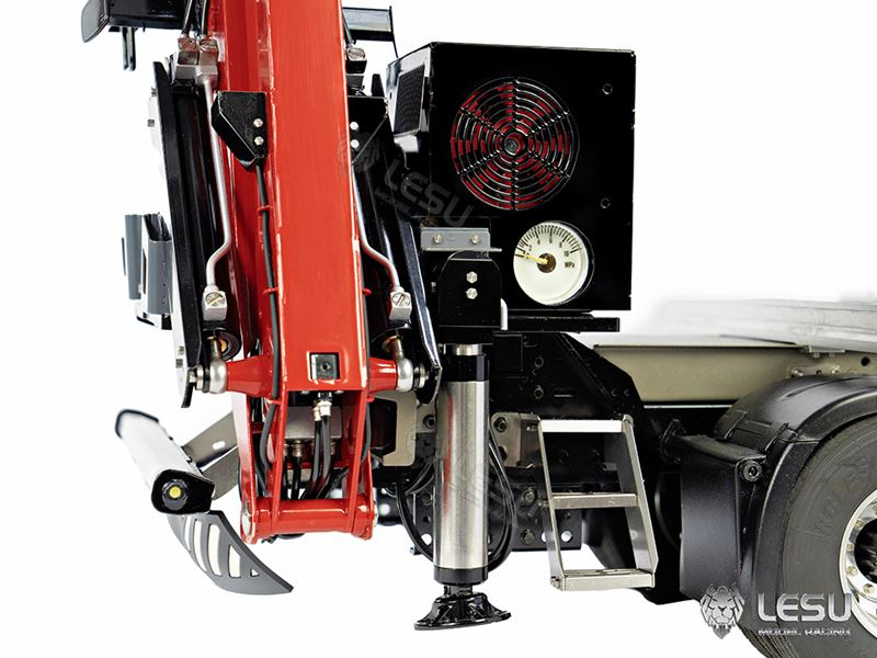 Lesu Holzladekran als RTR in 1:14