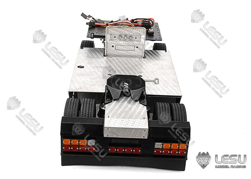 Lesu LKW Chassis SZM 4x4 für Tamiya Scania