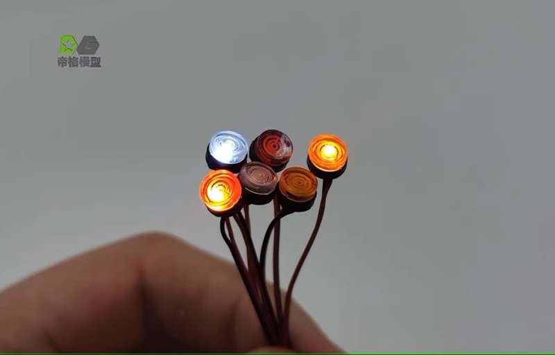 Universelle Leuchten, rund, weiß, für LKW oder Andere